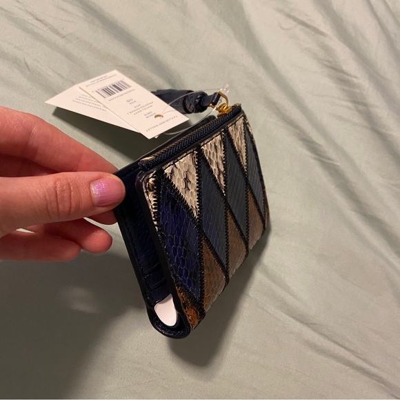 Tory Burch Taylor Mini Wallet - Picture 6 of 9